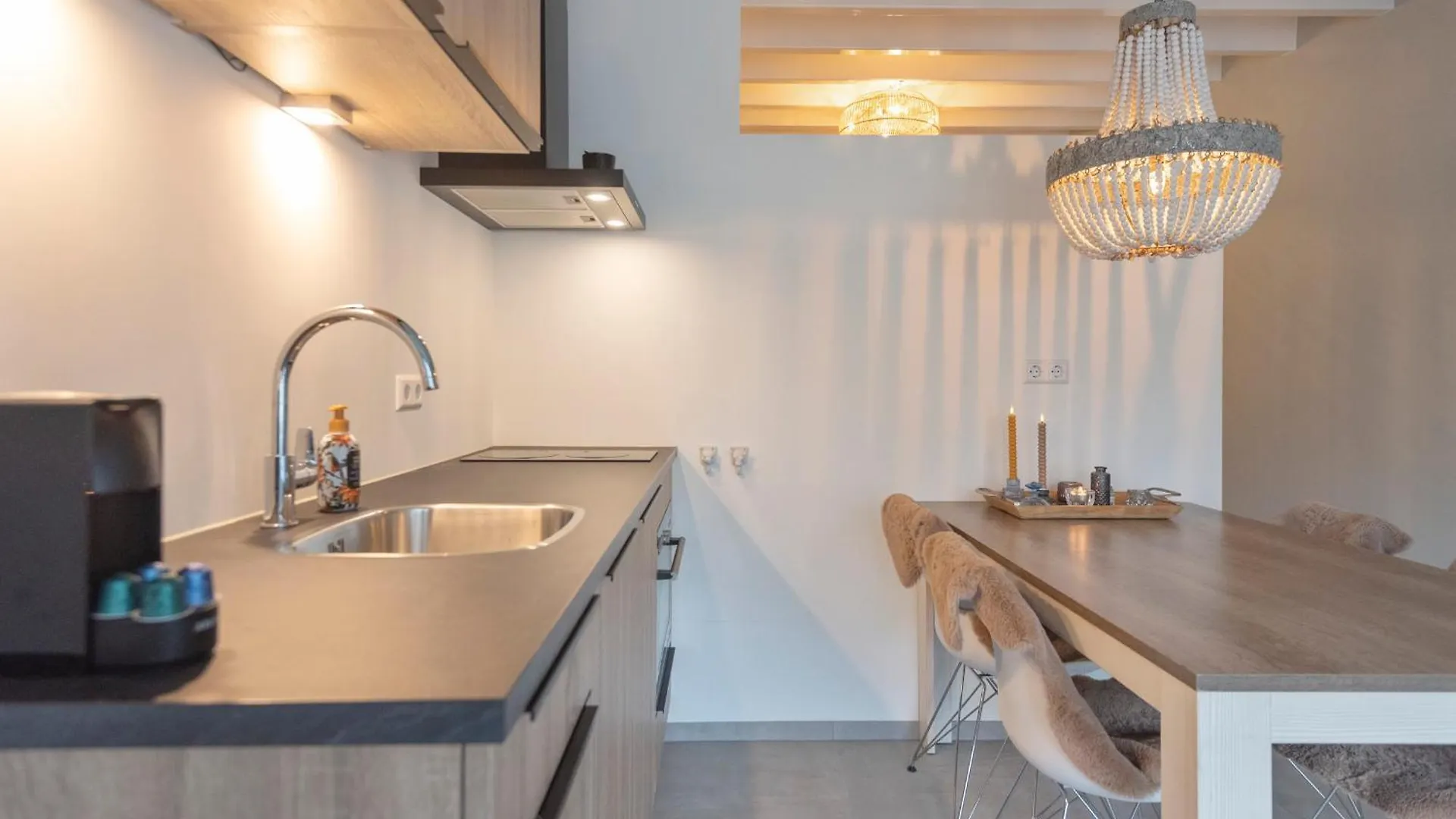 Апартаменты Cosea Beach House Зандфорт