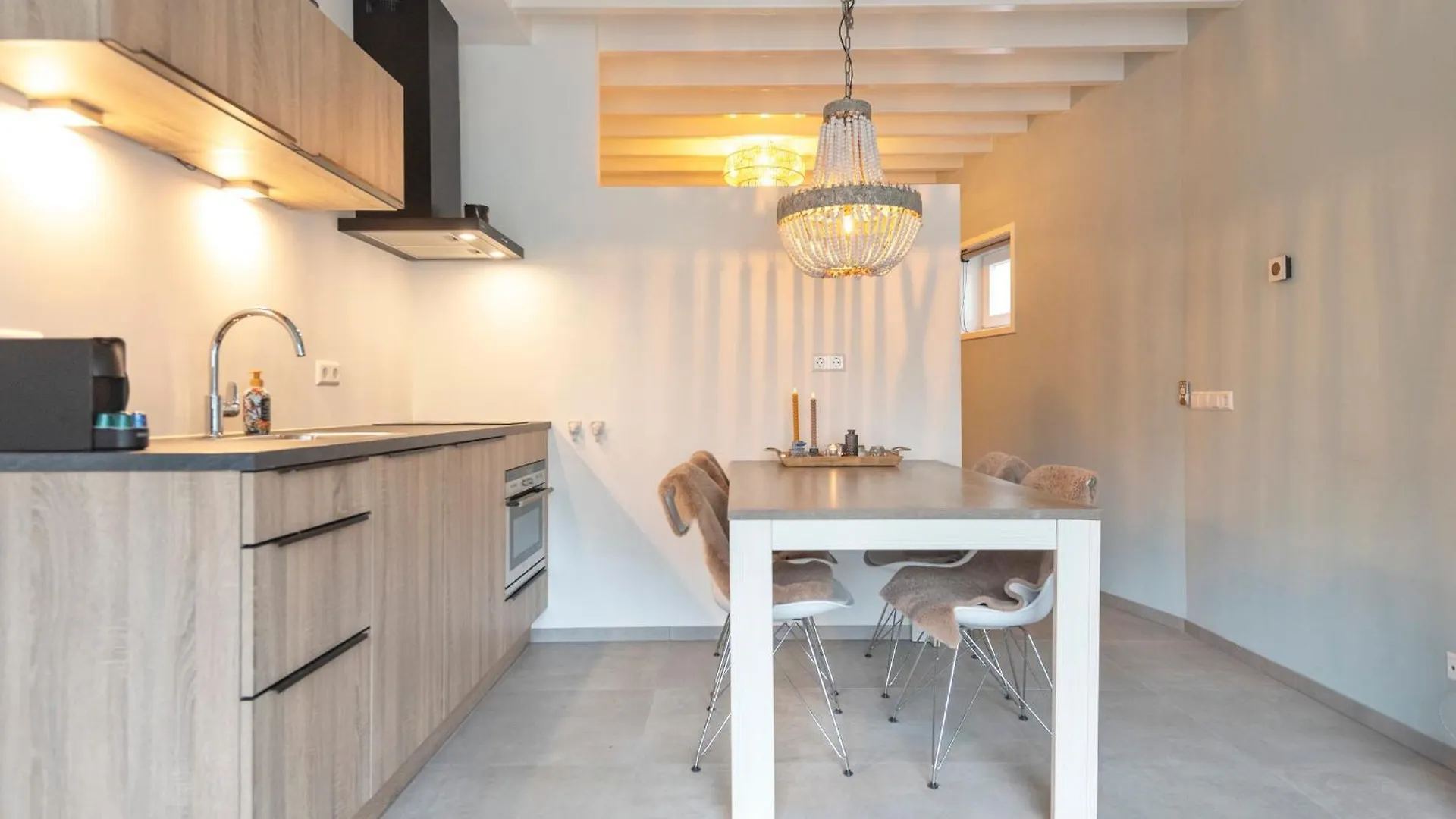 Cosea Beach House Зандфорт 0*,  Нидерланды